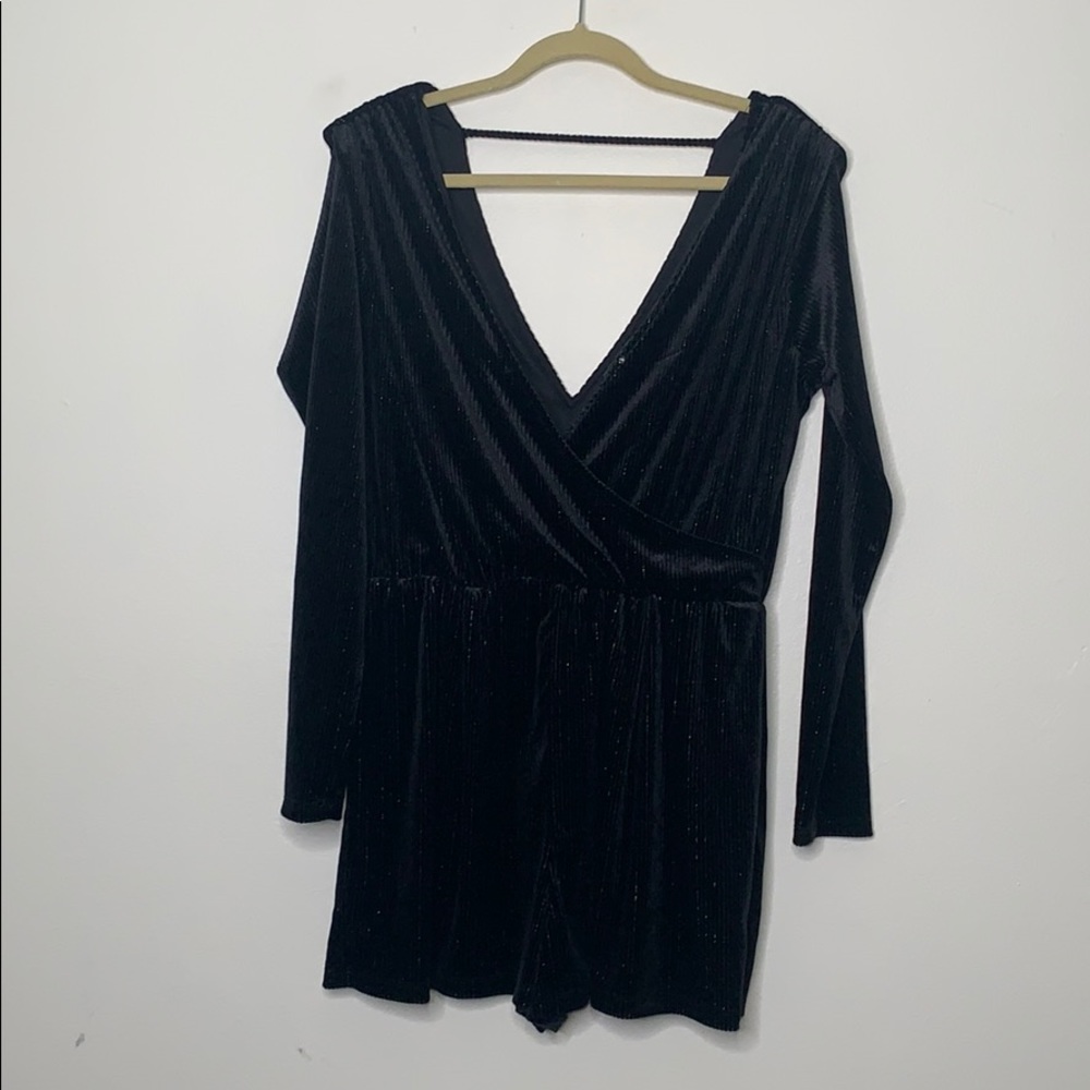 Wild fable black romper size L